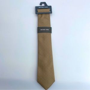 Michael Kors Men's Neck Tie Solid Tan With Blue Diamonds